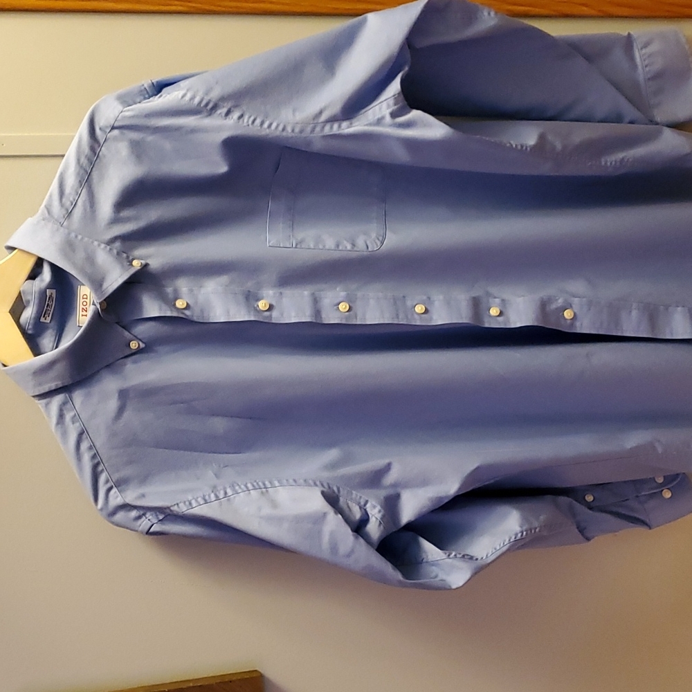 Izod button down